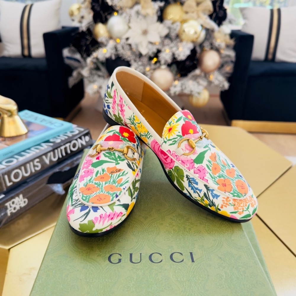 Gucci Women's Floral Loafers - Pink, Green, Yellow